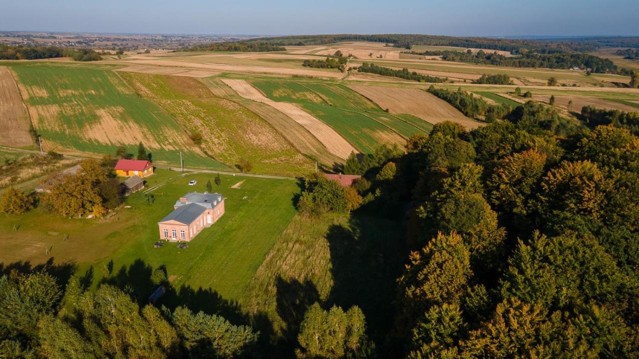 Dworek Atrium Tomaszów Lubelski Eksteriør billede